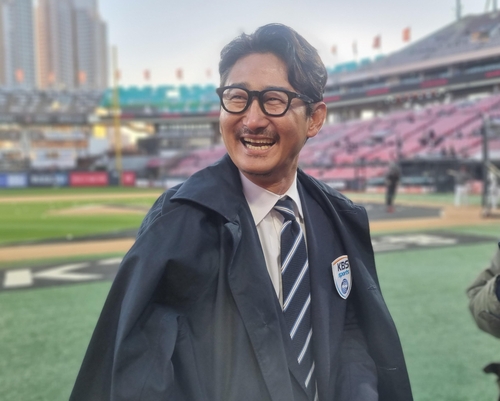 Park Yong-taek, creator of LG’s glossy jumper craze